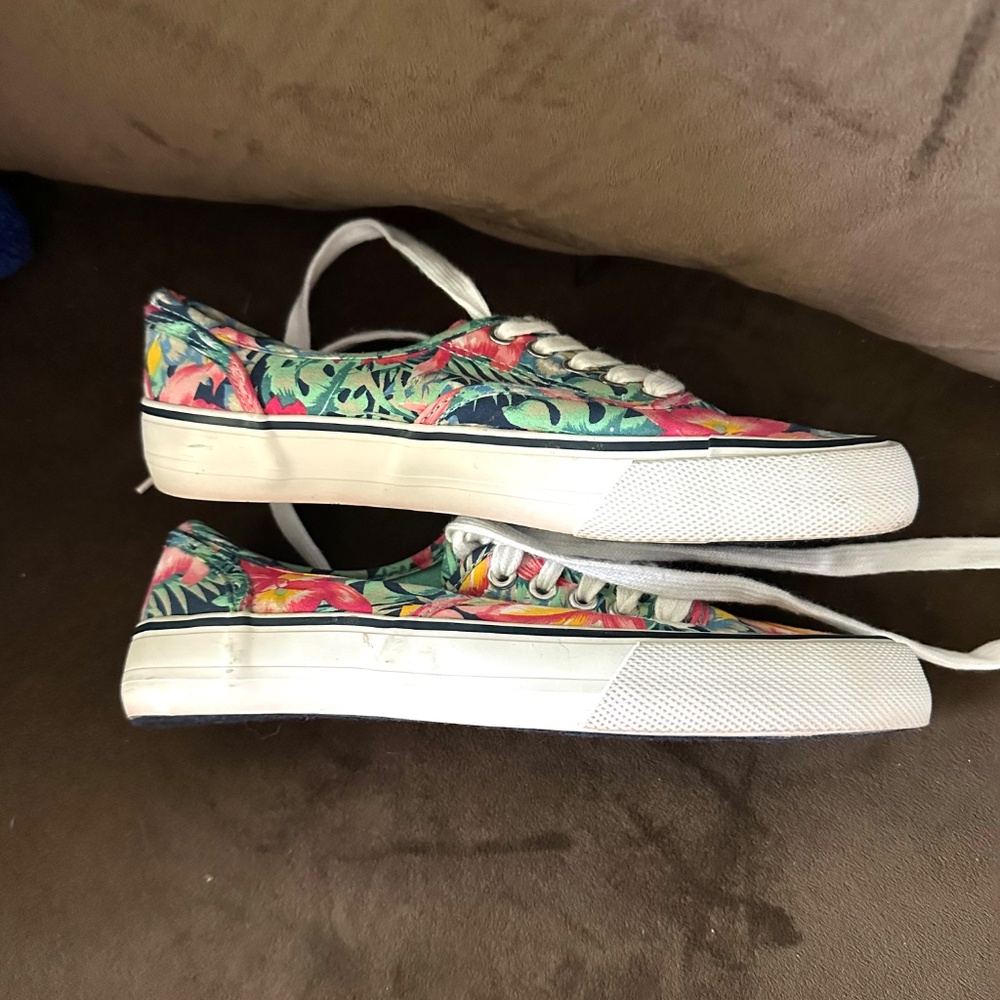 Mossimo Supply Co. Floral Print Canvas Shoes Sz 6 - Picture 6 of 7
